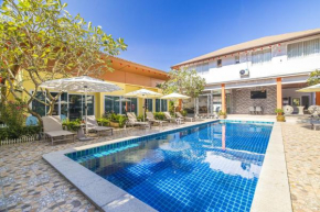 Tongtong Garden Holiday Hotel普吉岛通通花园酒店